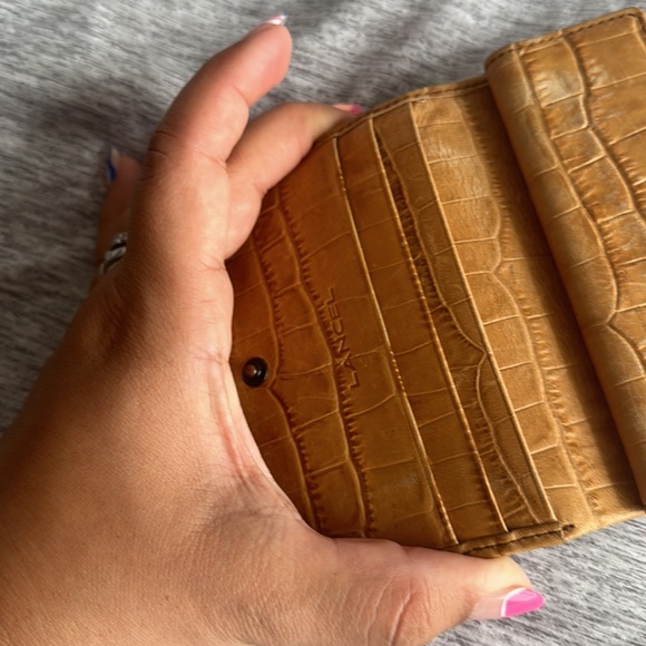 Women’s lancel wallet - Picture 4 of 7